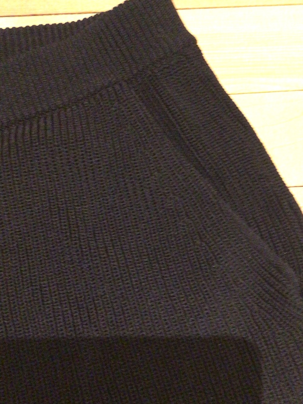 Wilfred Black knit Women's Shorts effortless Chic Minimalist Essential - Picture 3 of 7